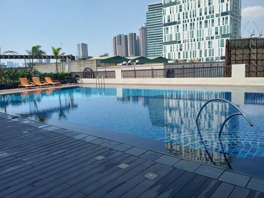 Manhattan Plaza Tower 1 Quezon City Esterno foto