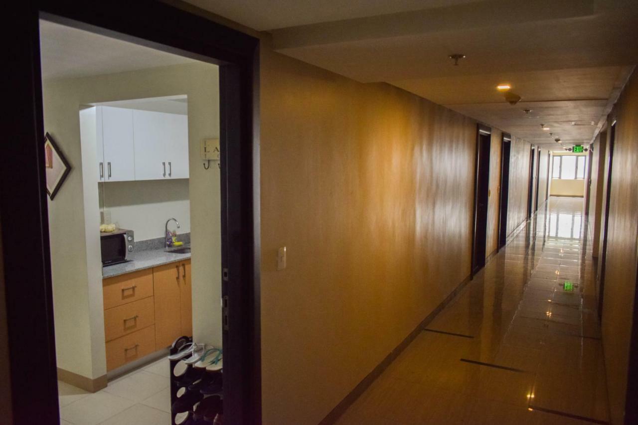 Manhattan Plaza Tower 1 Quezon City Esterno foto